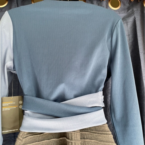 Avia Long Sleeve Wrap Around Yoga Top Blue M(8-10) NWT - Picture 7 of 7